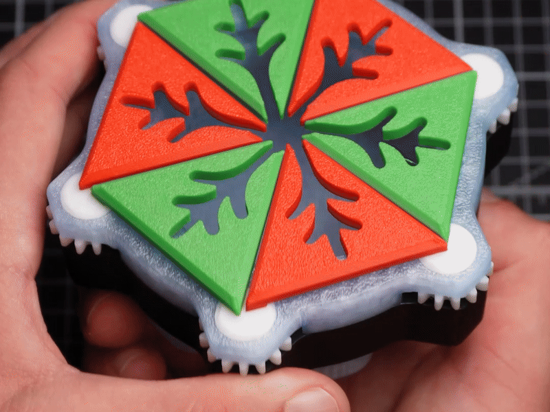Spinning Snowflake Gear Box
