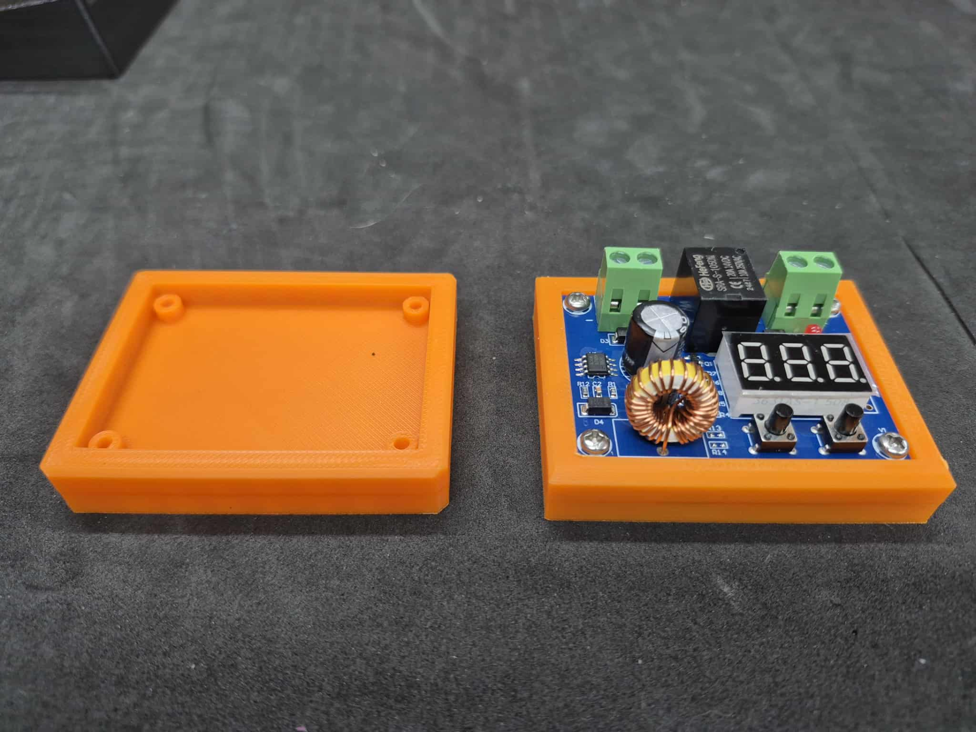 RaDJaMz LVC Holder