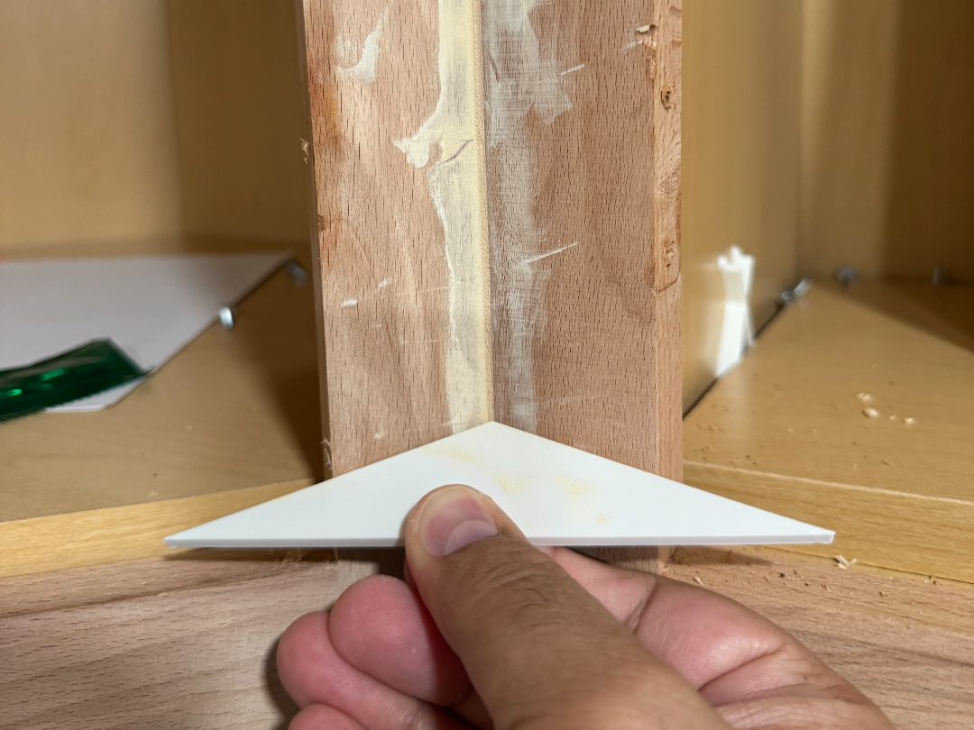135 Degree corner cabinet tool