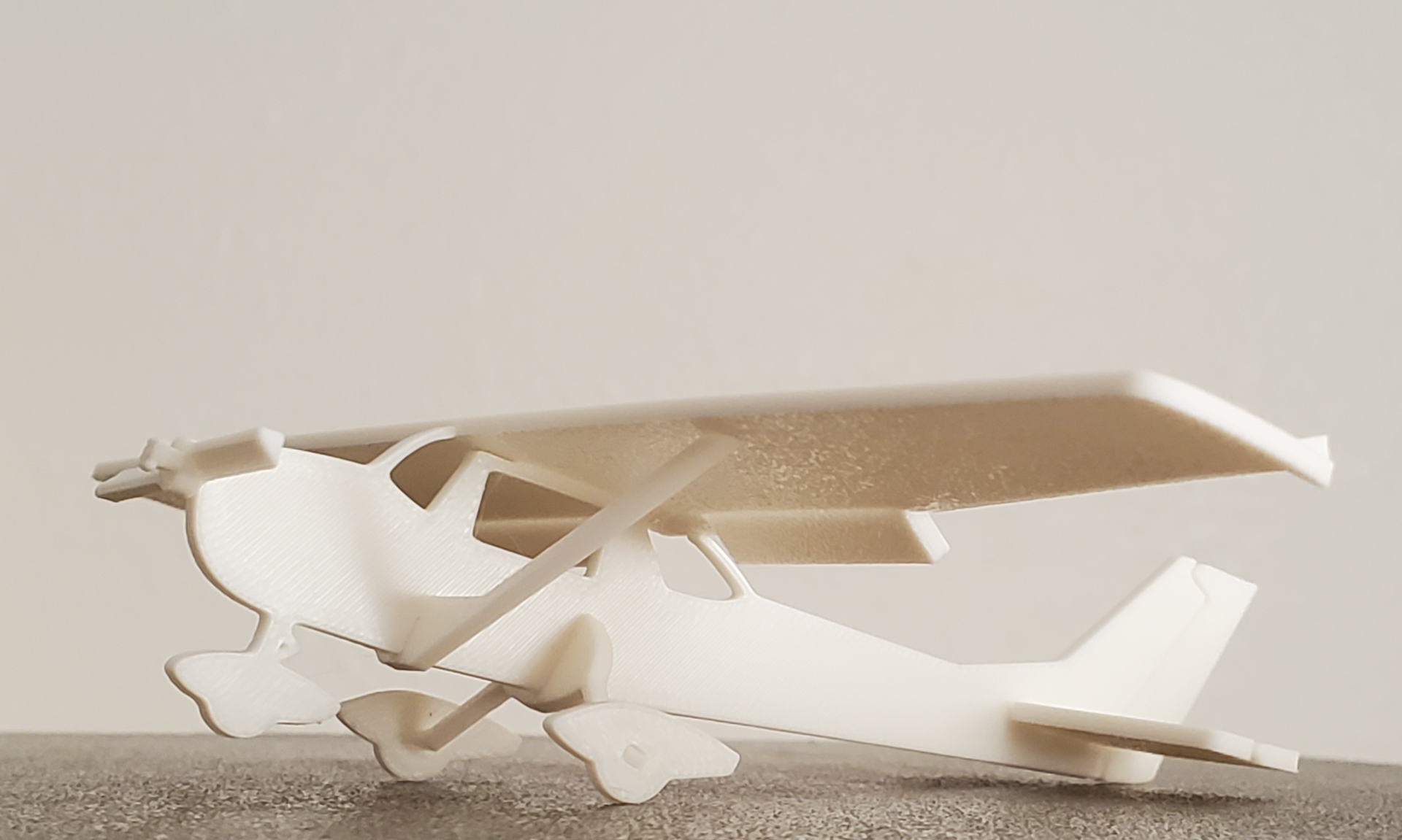Cessna 150 Card Model (no frame)