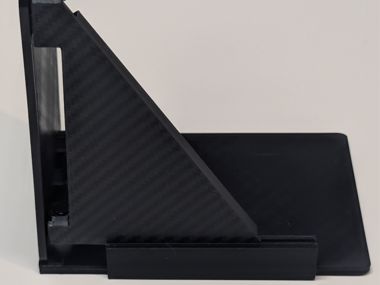 Folding Box Chock for rear of SUVs or trunks