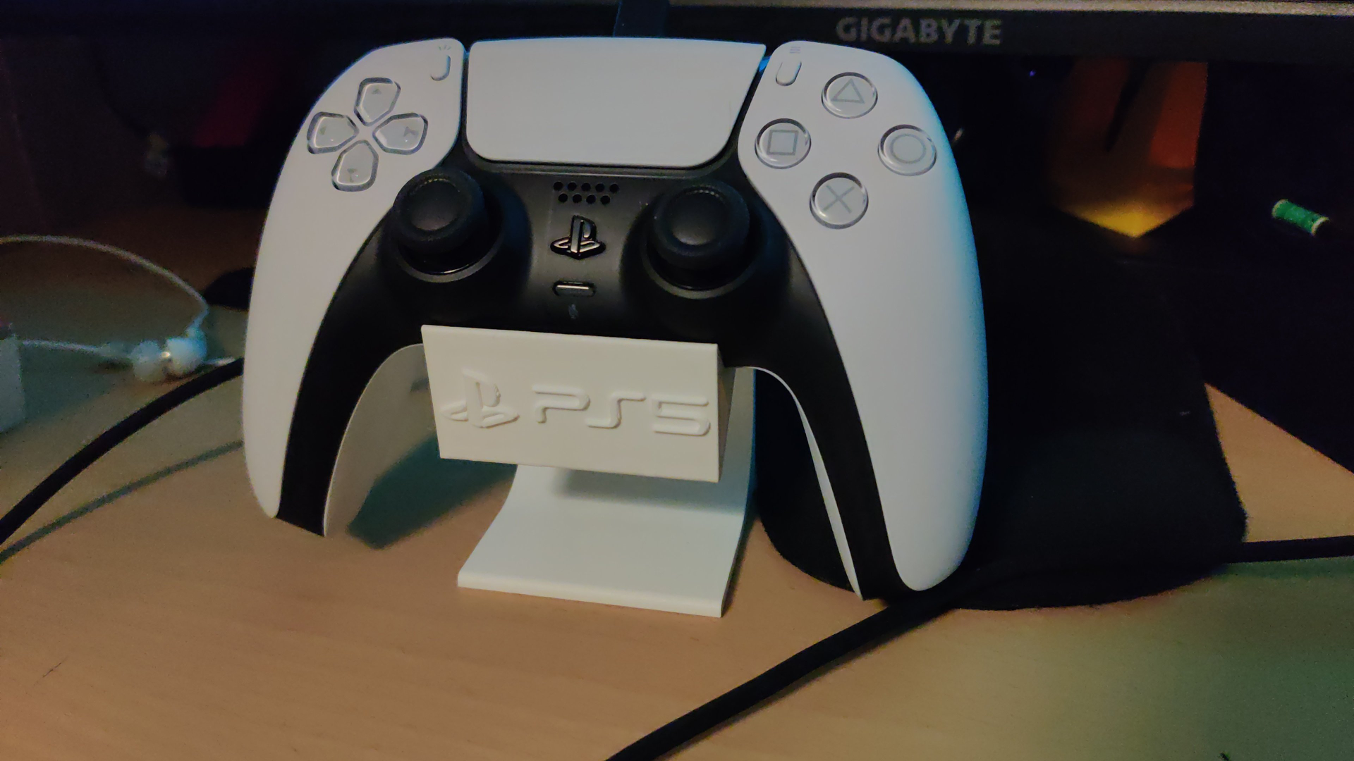 DualSense PS5 Controller Stand