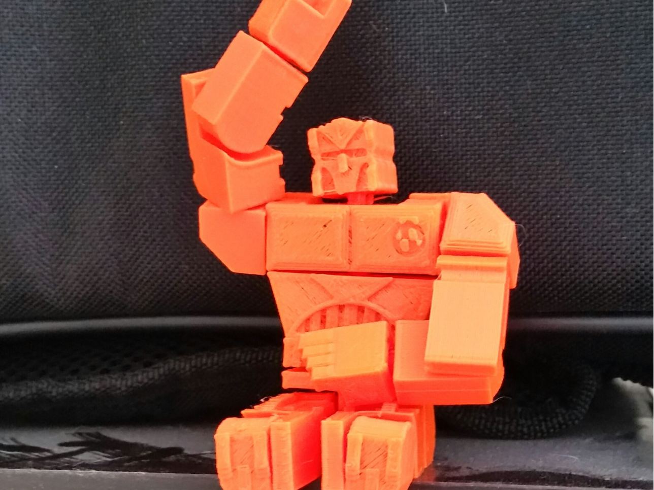 Robot Action figure (one piece)