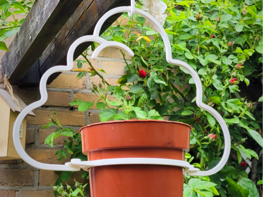 Cloud Plant Pot Hanger