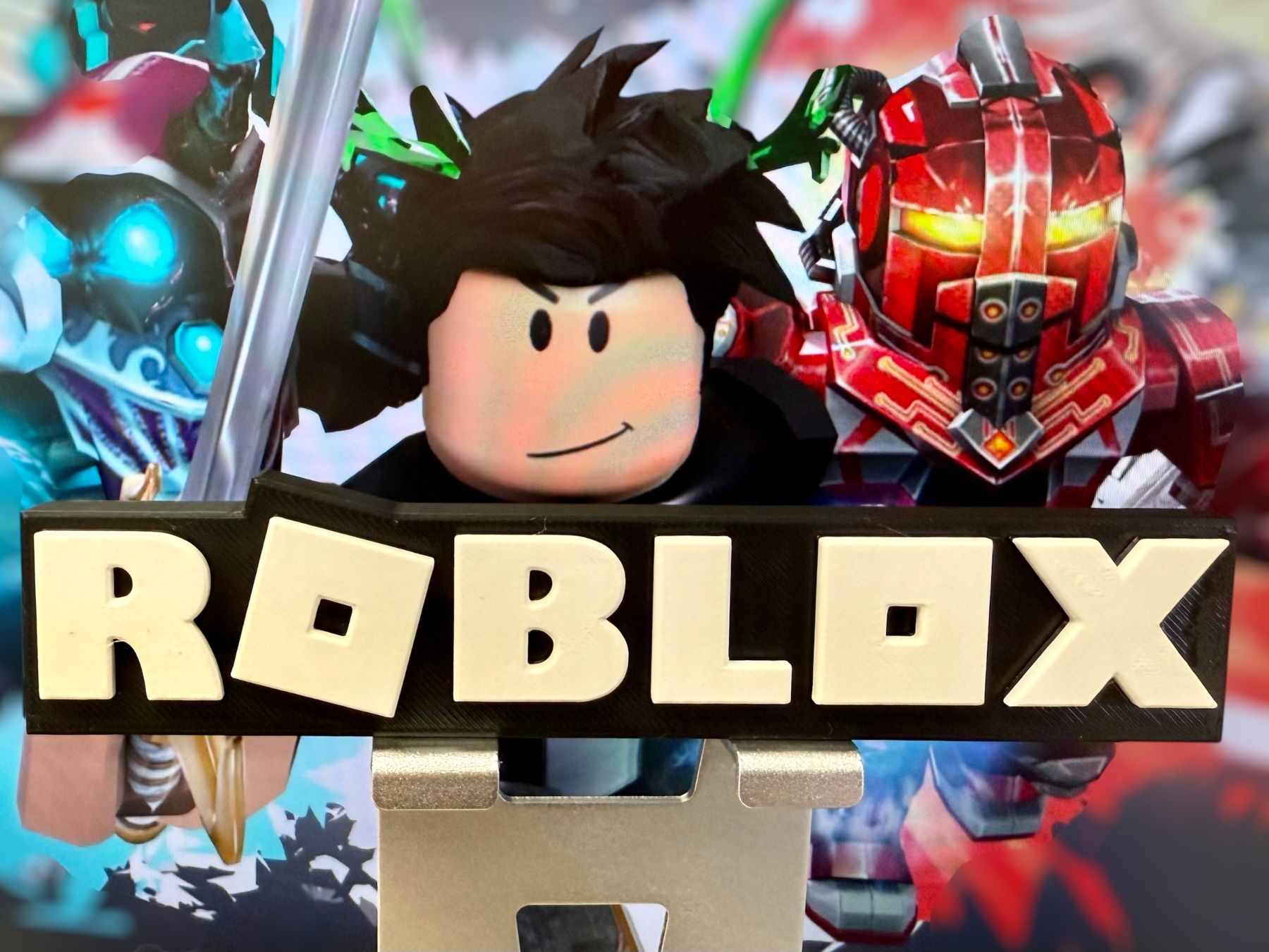 Roblox-inspirierter Display-Aufsteller