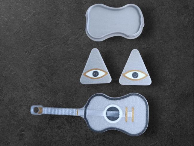 Brelok gitara, pudełko na kostki do gitary!