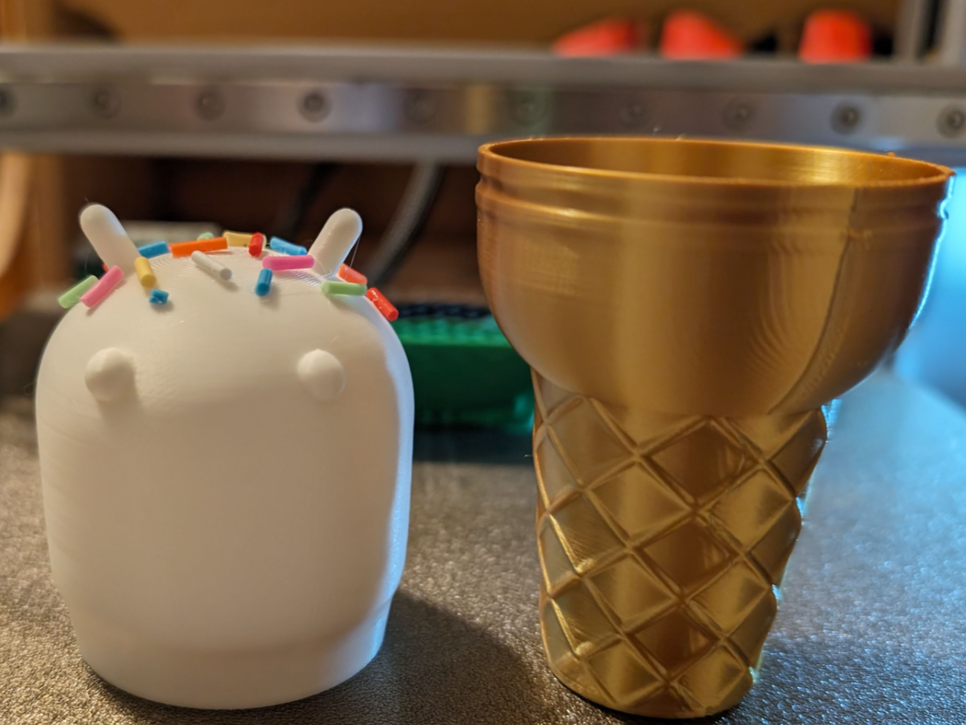 Android 15 Vanilla Ice Cream Figure