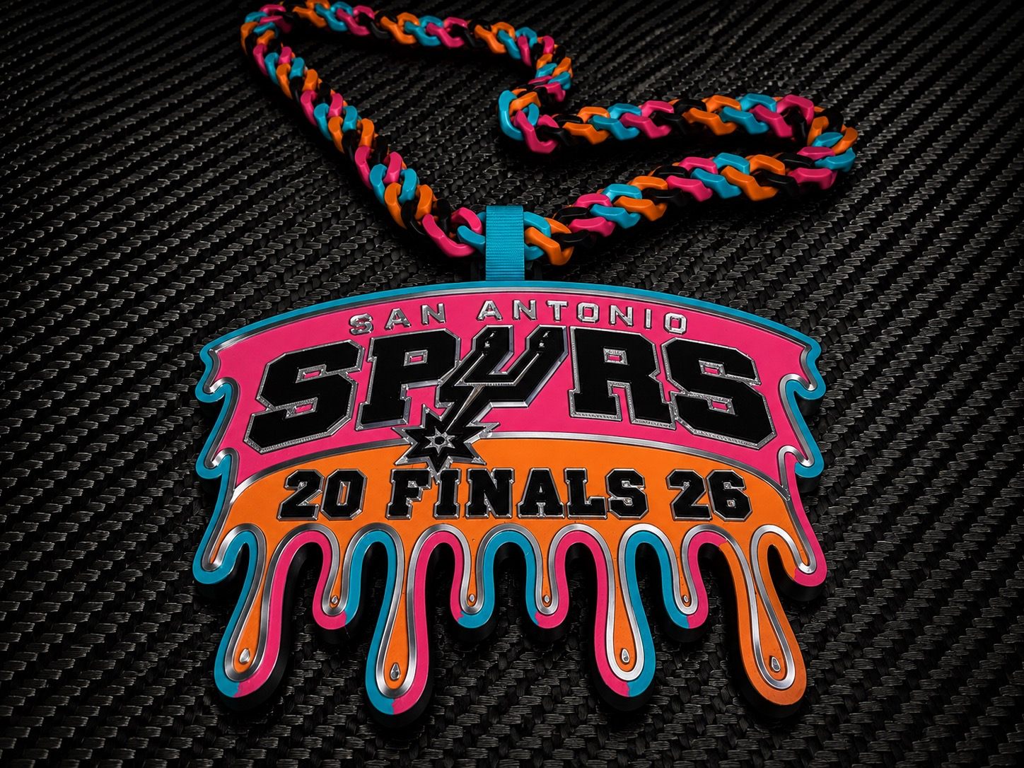 Spurs Finals Chain