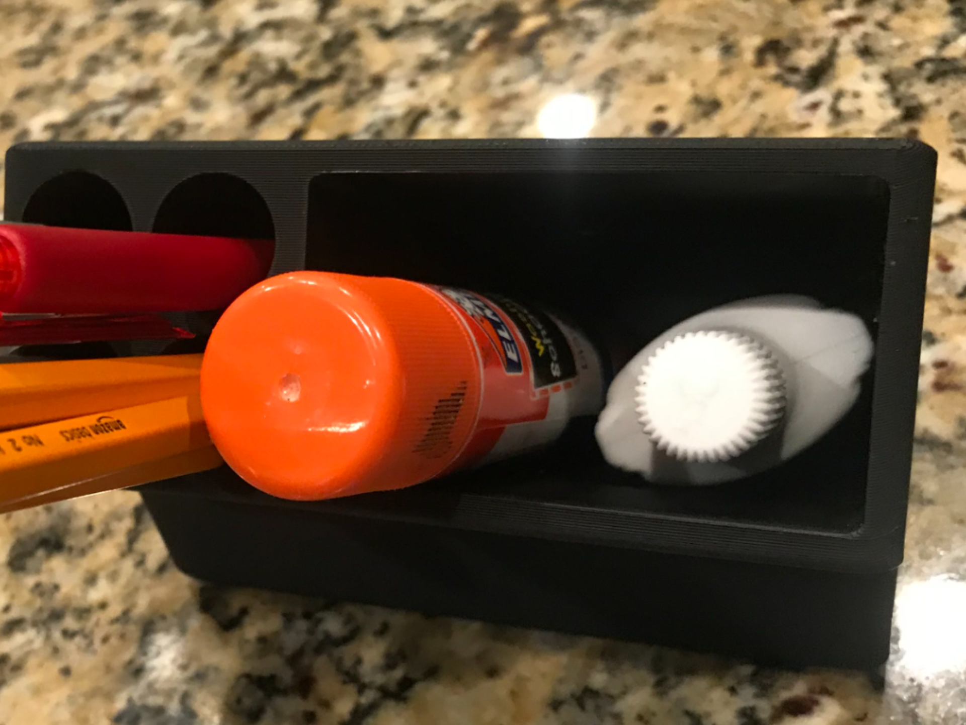 toothbrush/pencil holder