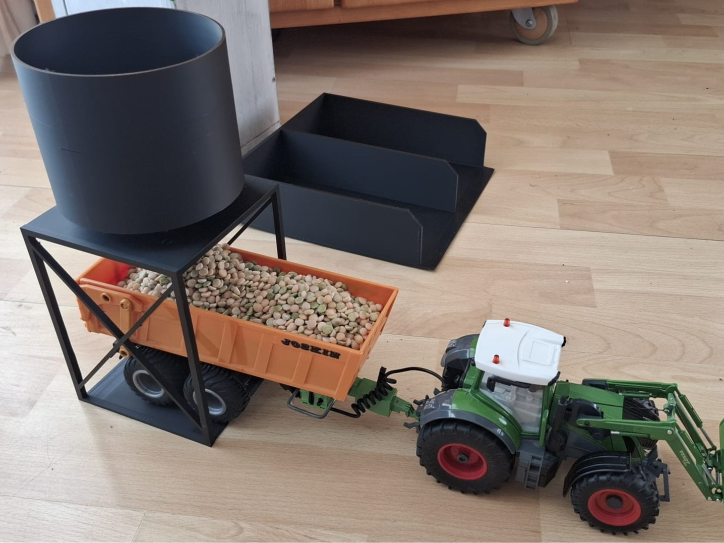 Hochsilo Korn Silo Siku 1:32