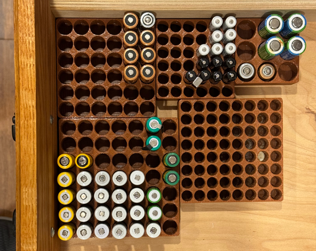 Customizable Battery Tray