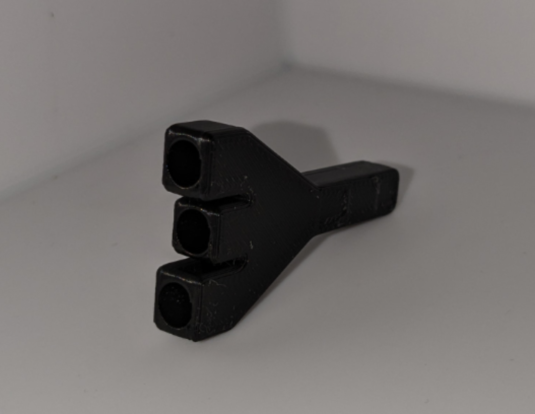 Trident for smoking three joints