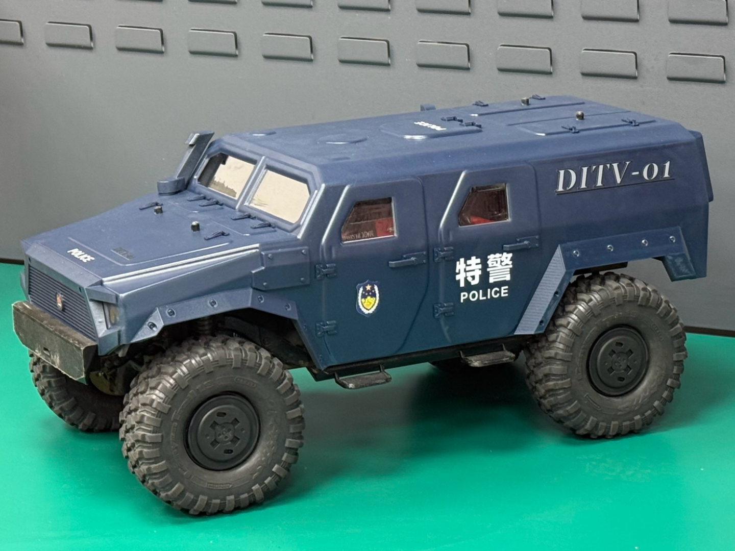 DITV-01 body parts后轮眉（313mm轴距）