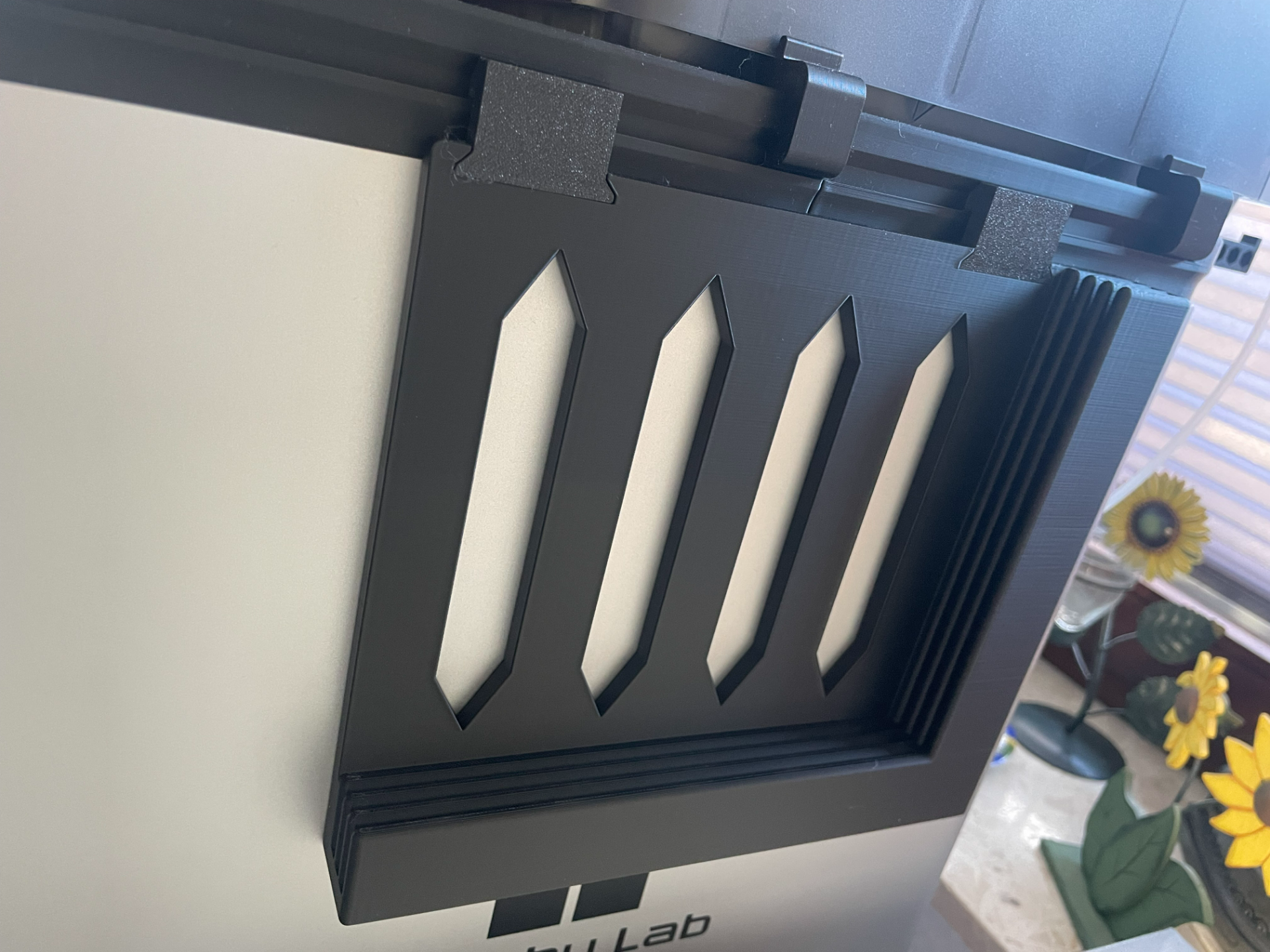 Bauplattenhalter für V4 - 5 AMS Glas Slim Riser