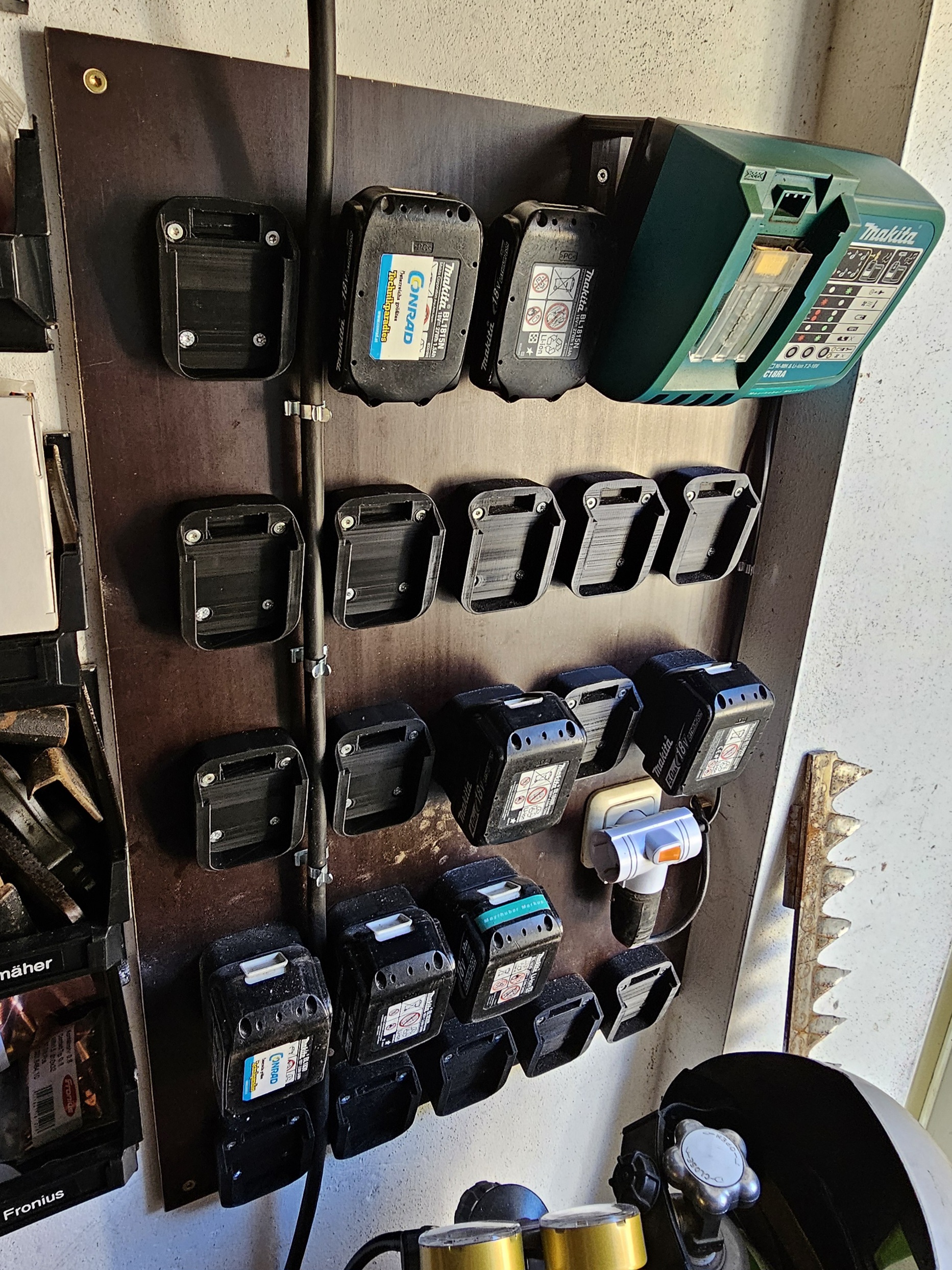 Makita 18V Battery Holders different variants