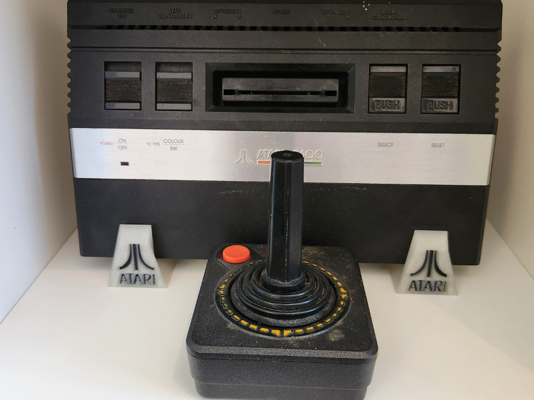 Atari 2600 Vertical Stands