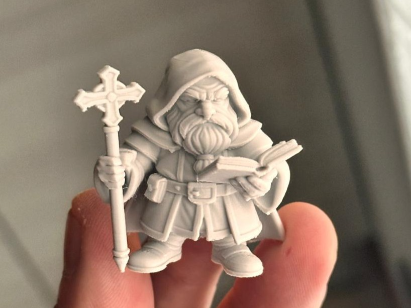 Dwarf Cleric!