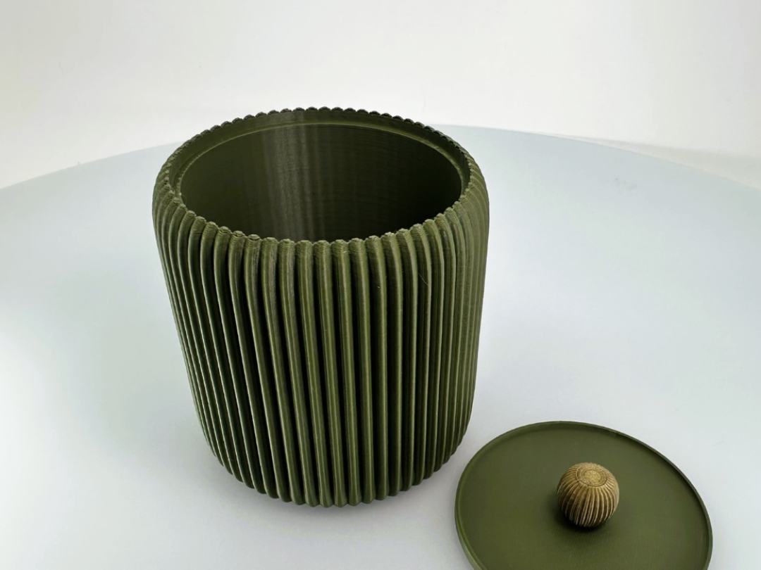 Ribbed design container size Medium