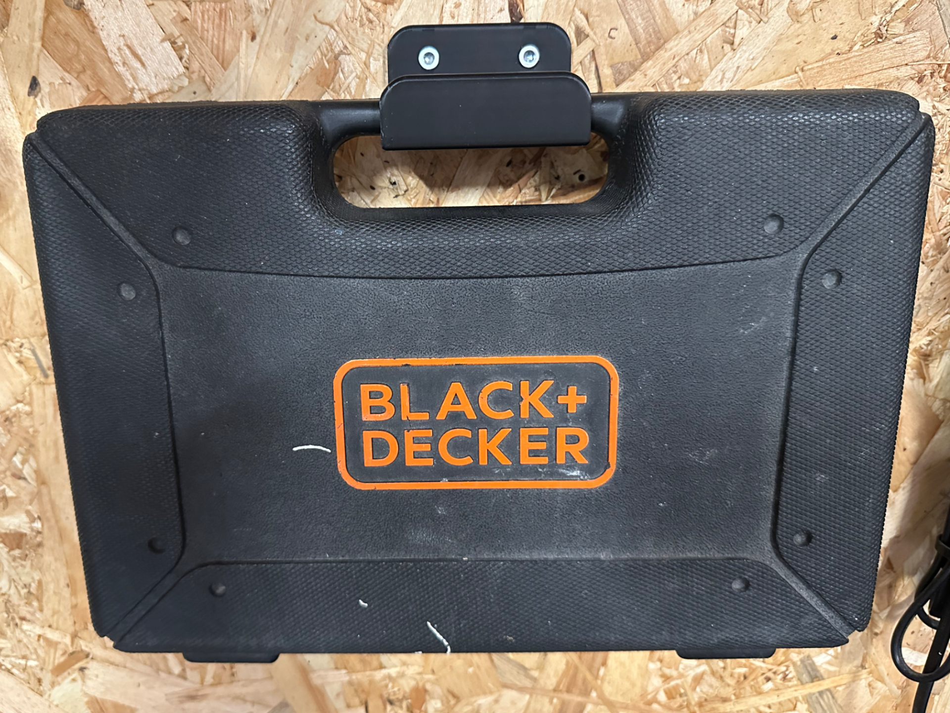 wallmount for bit's case