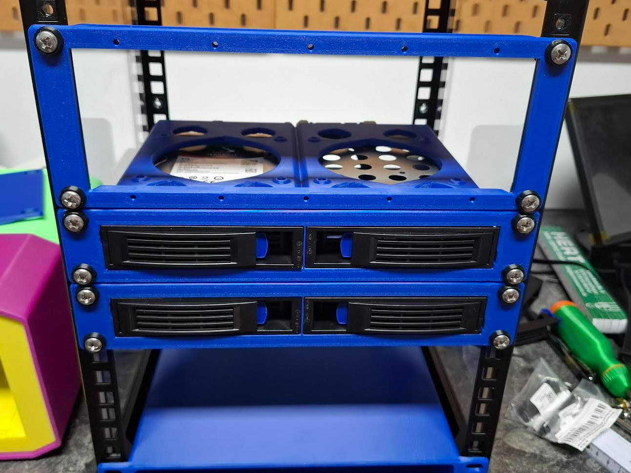Stackable 10 Inch 1U Rack 3.5" HDD Cage