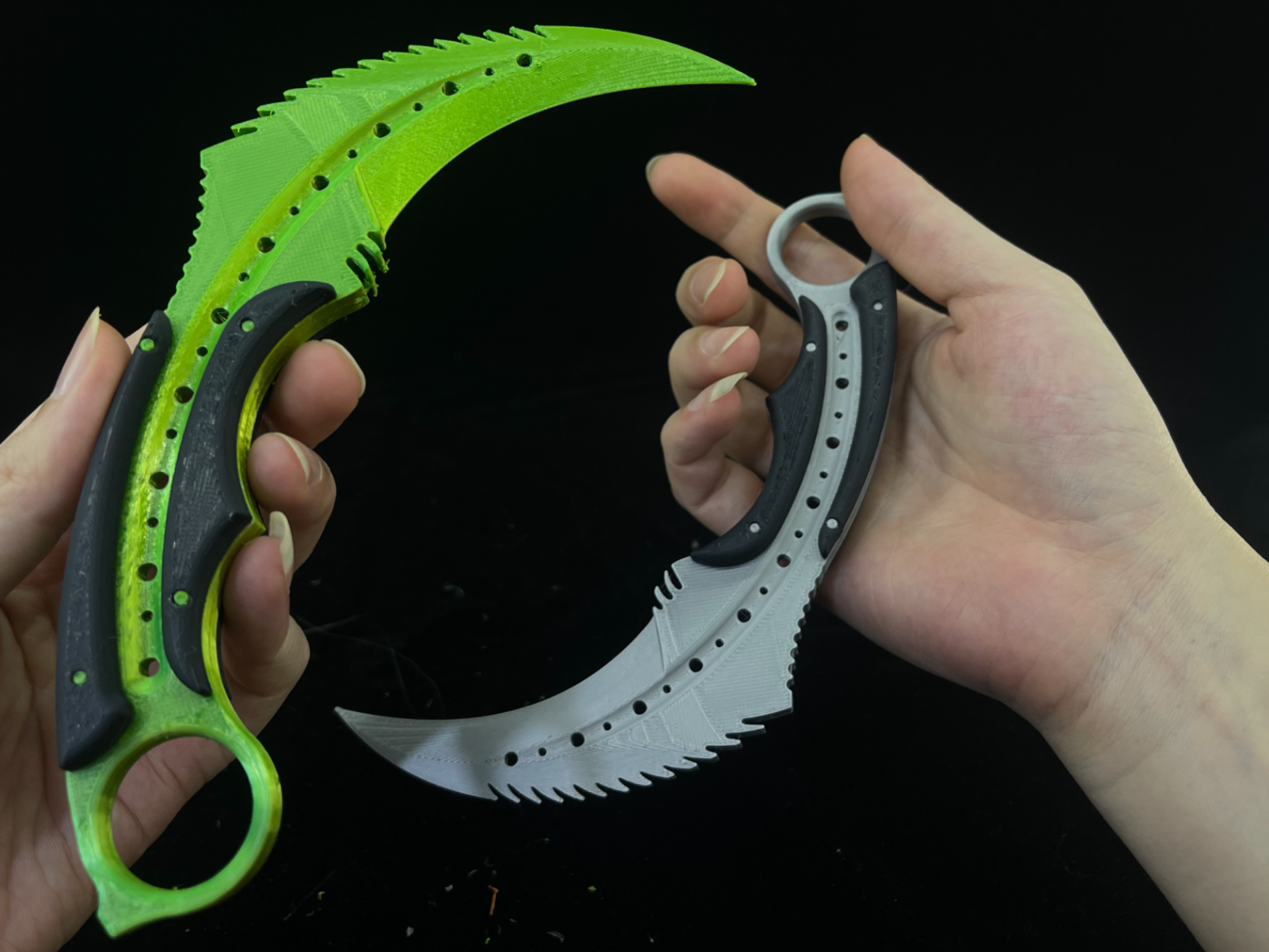 锯齿爪刀serrated Claw knife Karambit