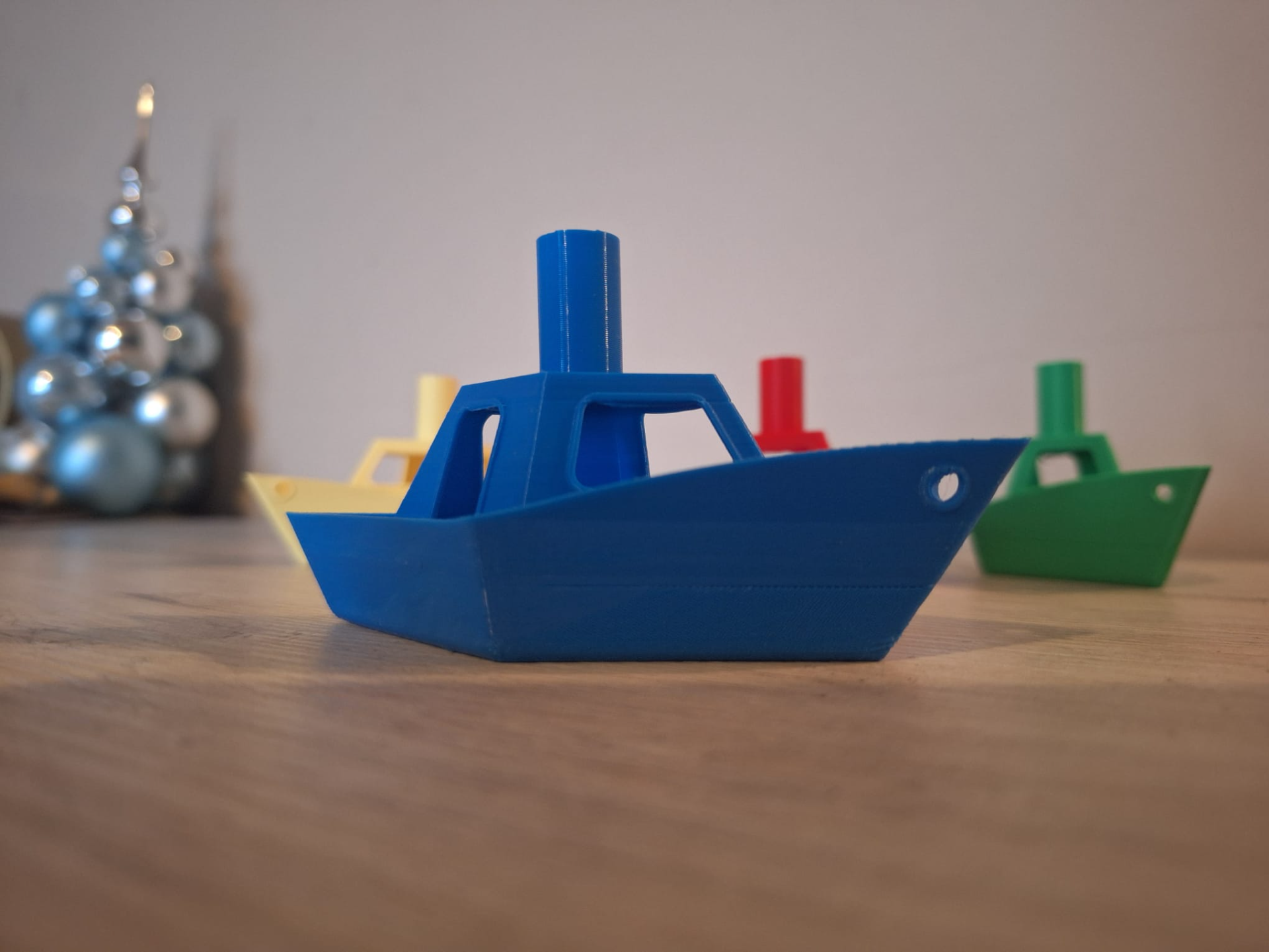 Simple ship toy