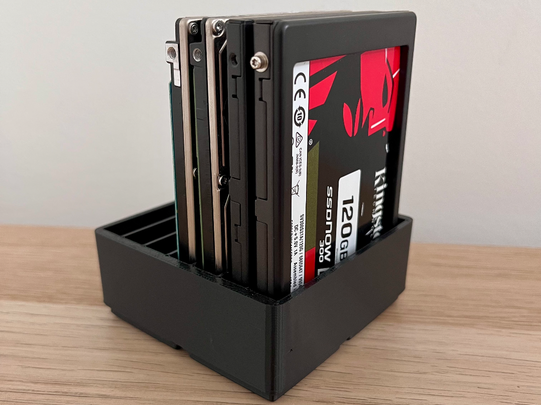 Organizer for SATA 2.5 Hard Drives (Gridfinity)