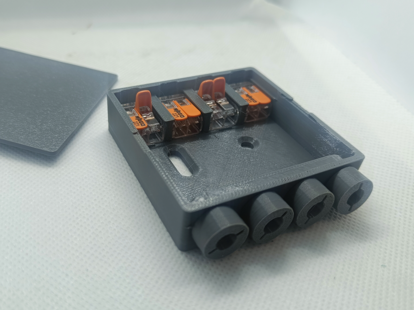 Surface-Mount Enclosure for 4x WAGO 221-412