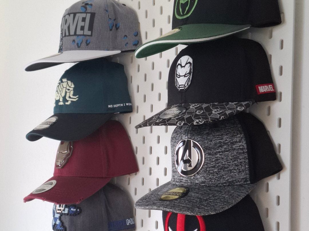 Skadis Cap Holder