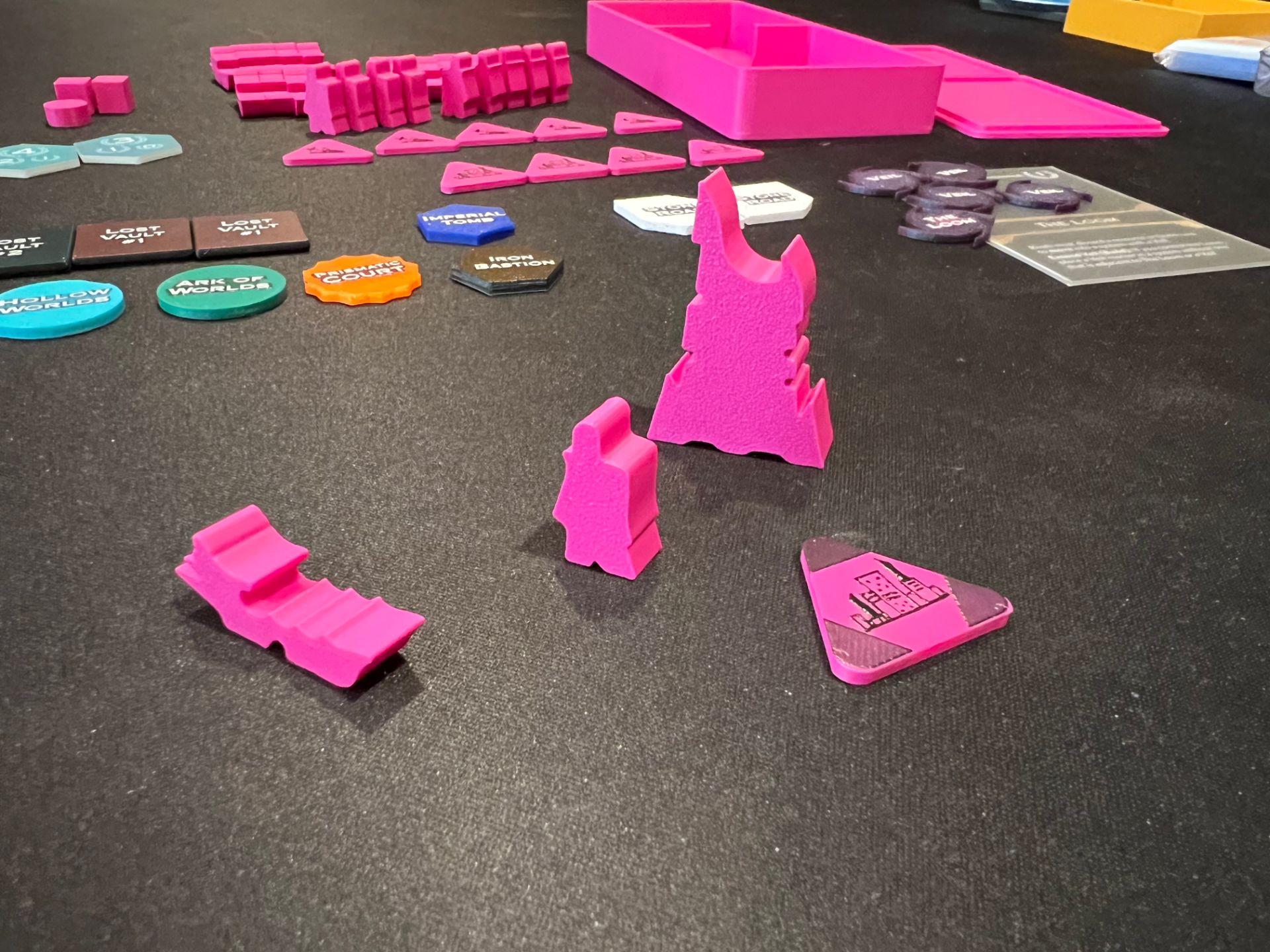 Arcs boardgame 5th player and Lost Vaults pieces