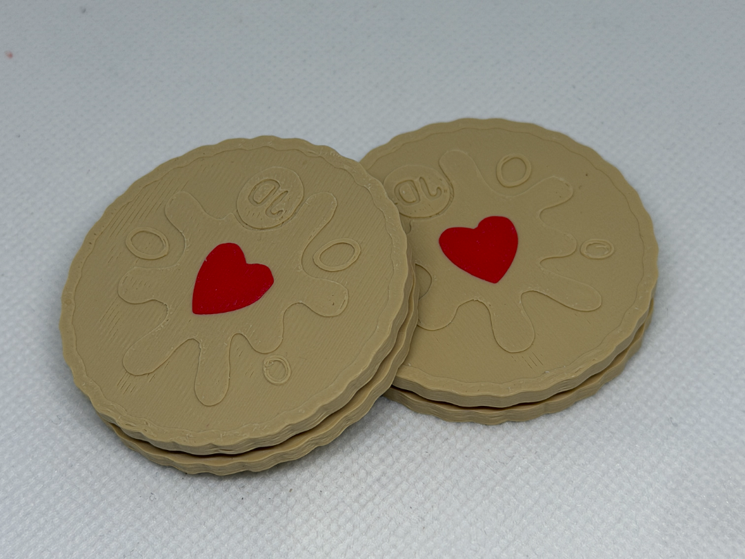 Ultra-Realistic Jammy Dodger Biscuit - Toy Food