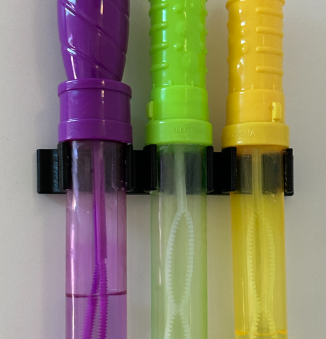 Bubble wand holder
