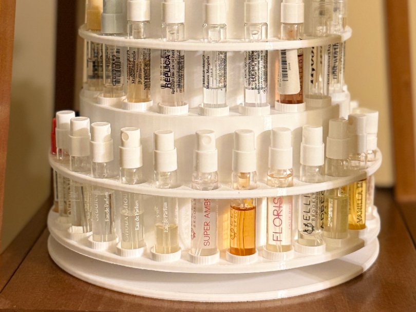 Perfume Sample Carousel (60 samples)