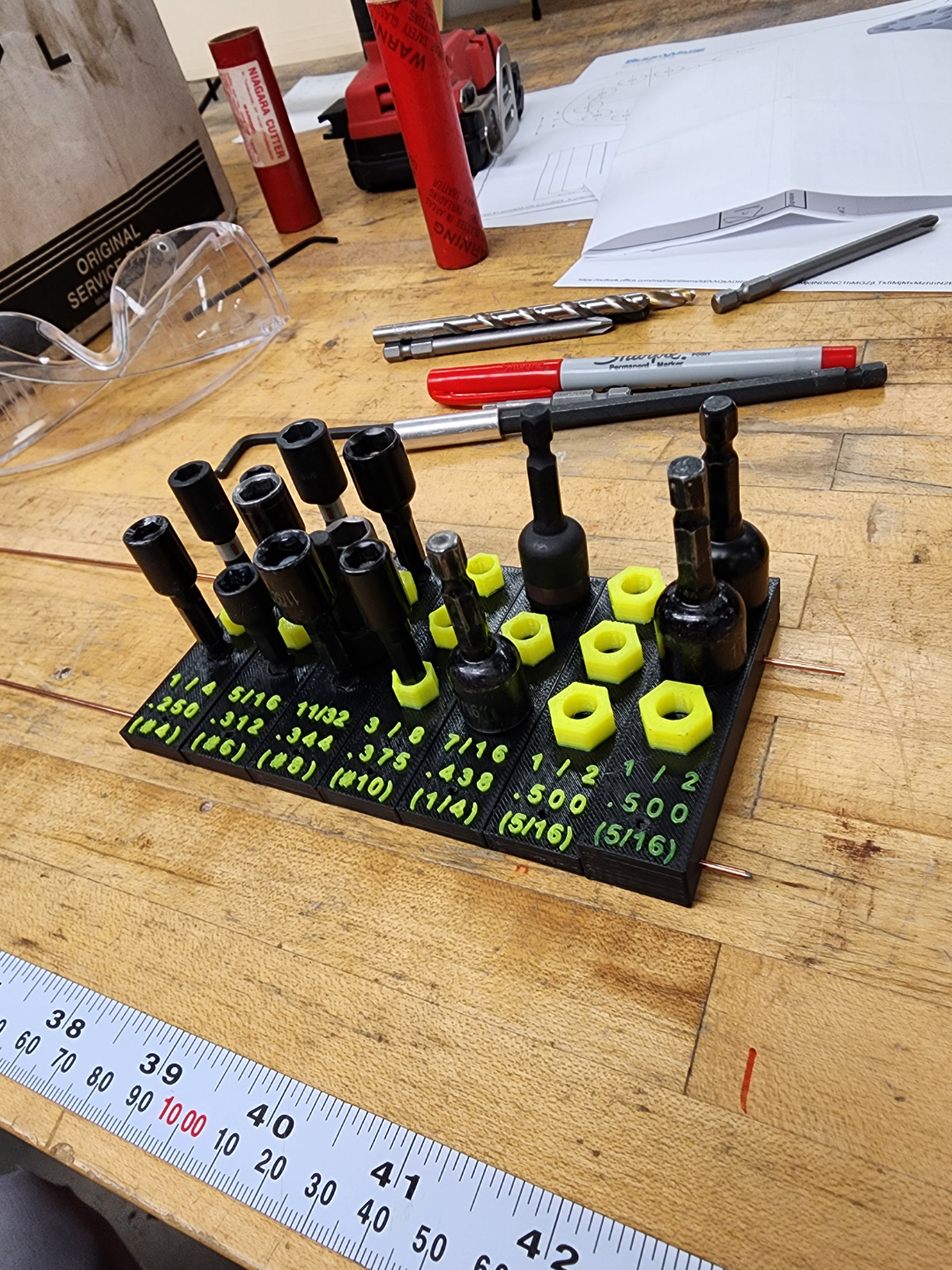 Socket and driver tool holder