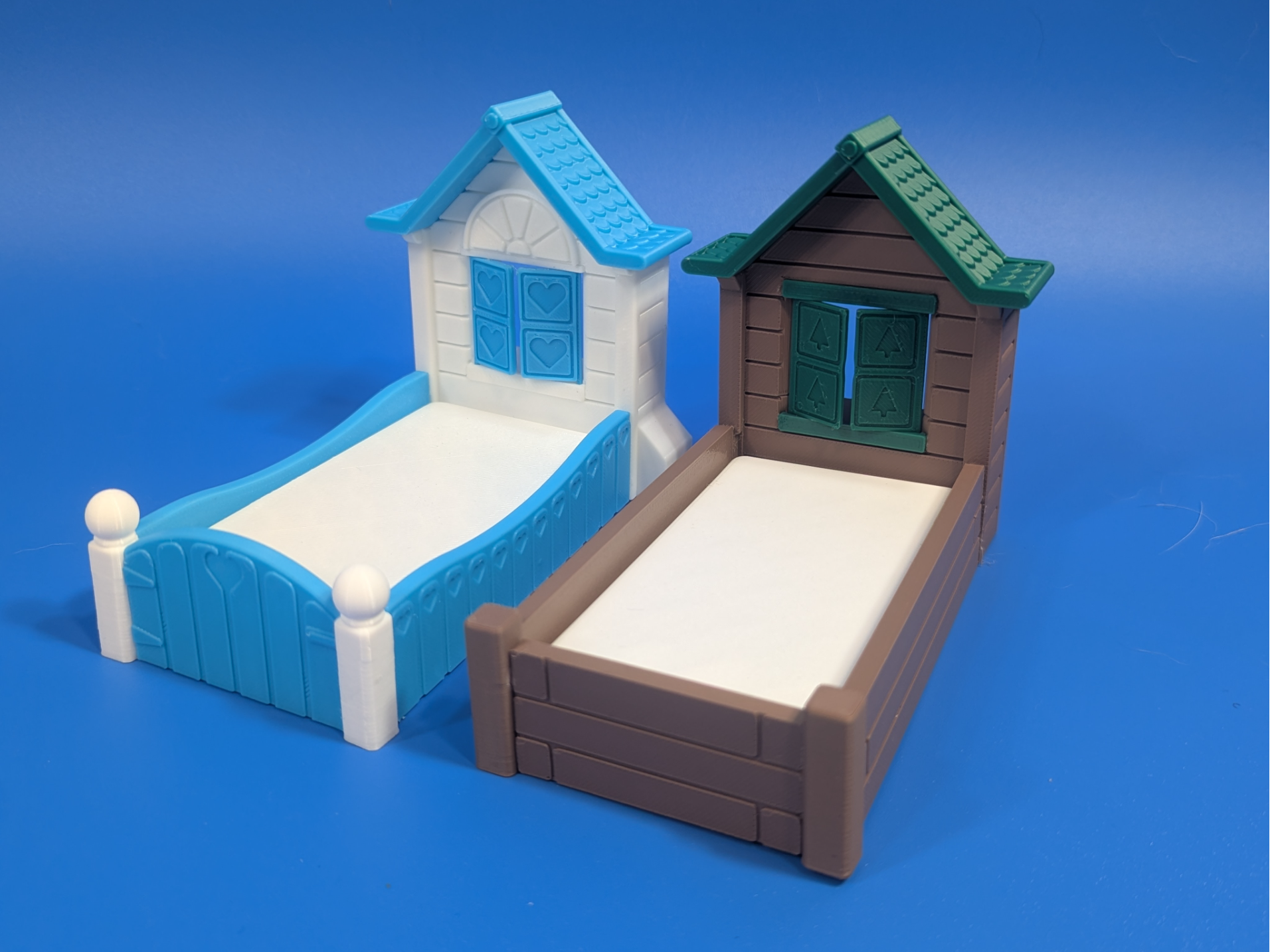 Dollhouse Cottage and Cabin Toddler Beds