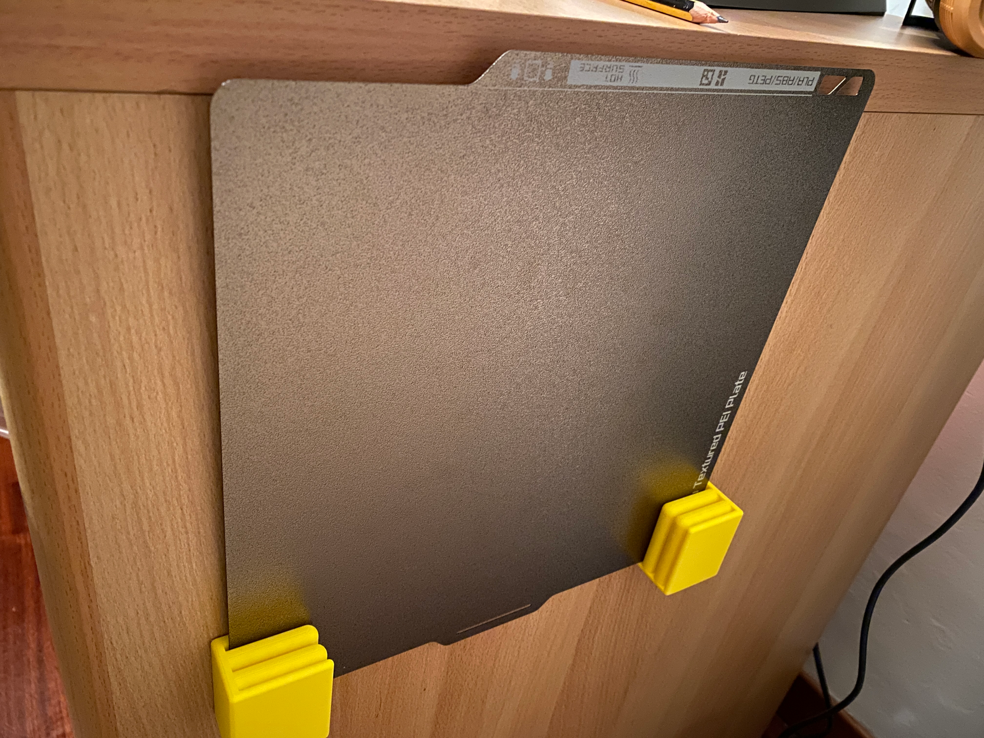 Fast and Easy Plate Side Holder (1.5H Print time)