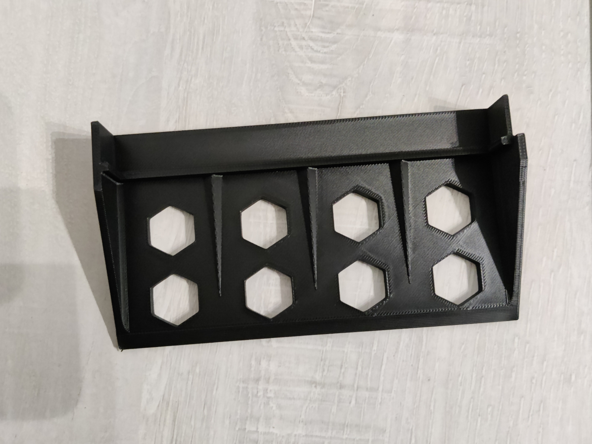 Soundbar support extension for Amazon Basics Stand