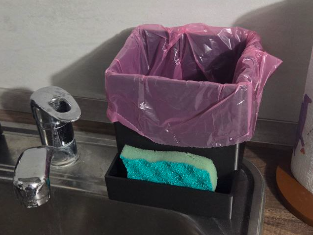 Kitchen waste bin