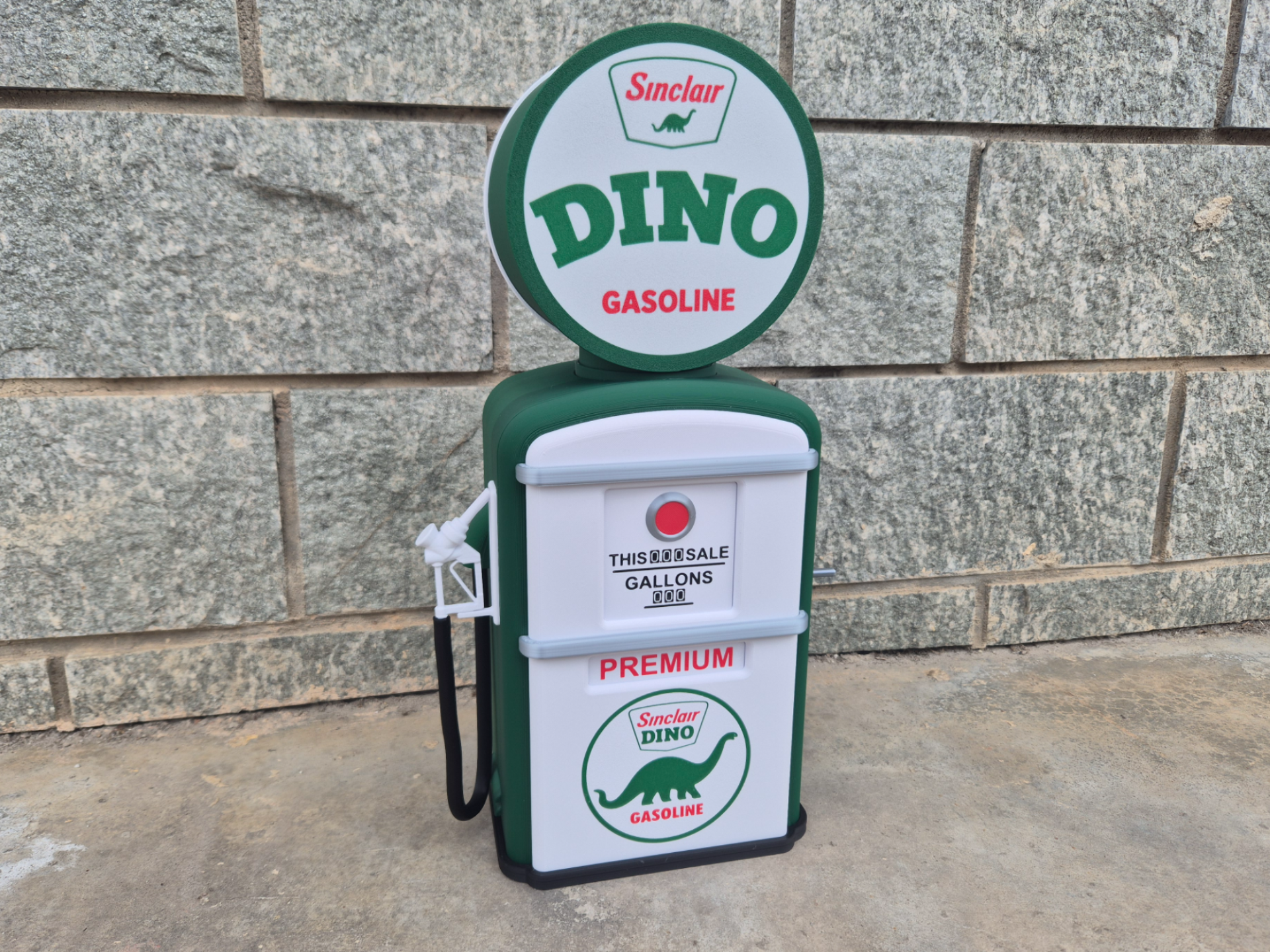 Vintage Sinclair Dino Pump - Home bar and lamp