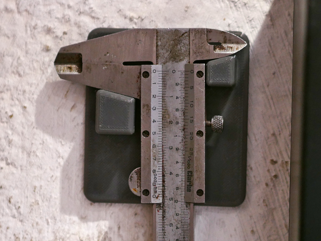Vertical Vernier Calliper mount for mitutoyo etc