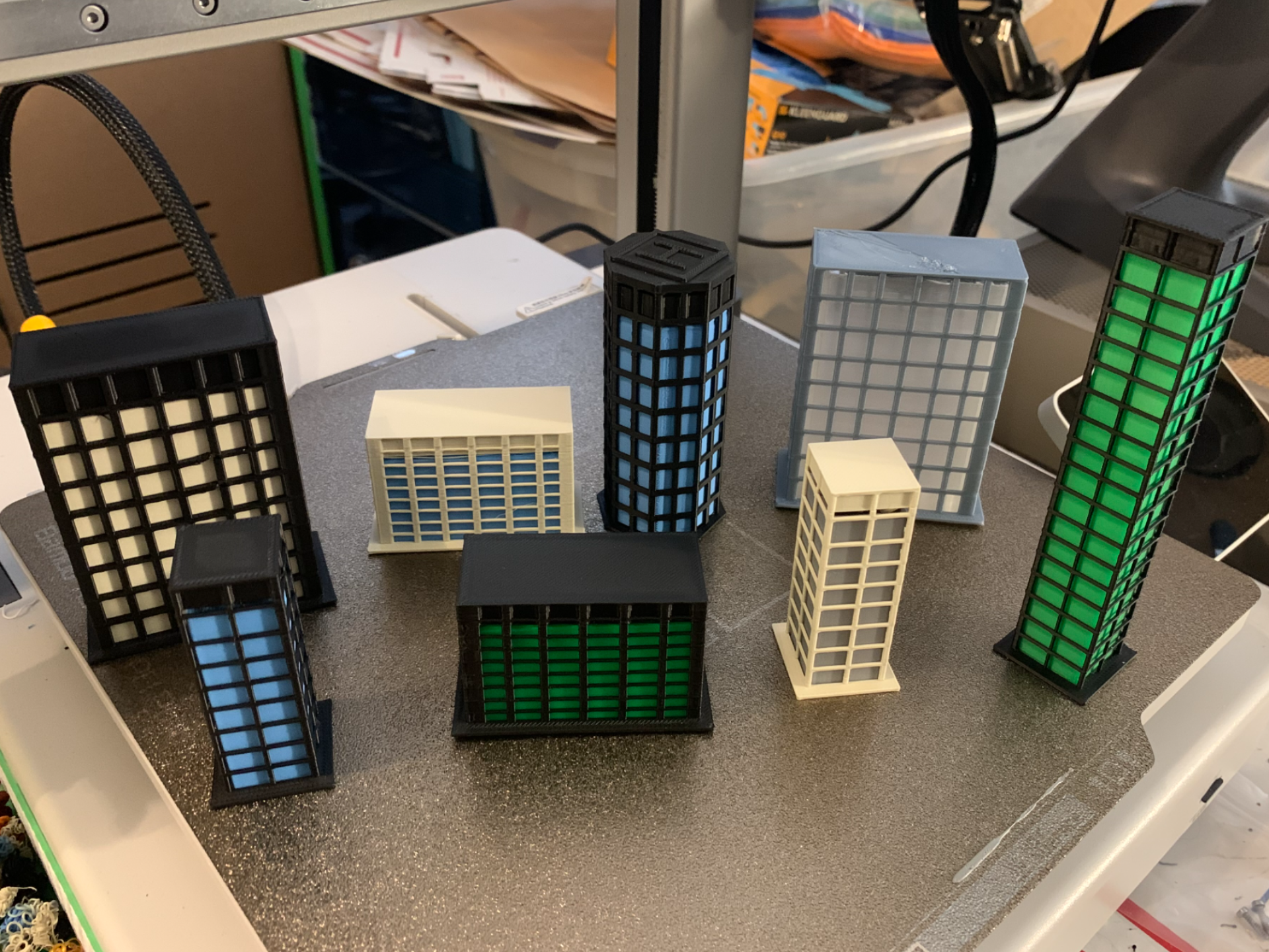 2 Piece City Buildings - Z Scale Train / Mech RPG