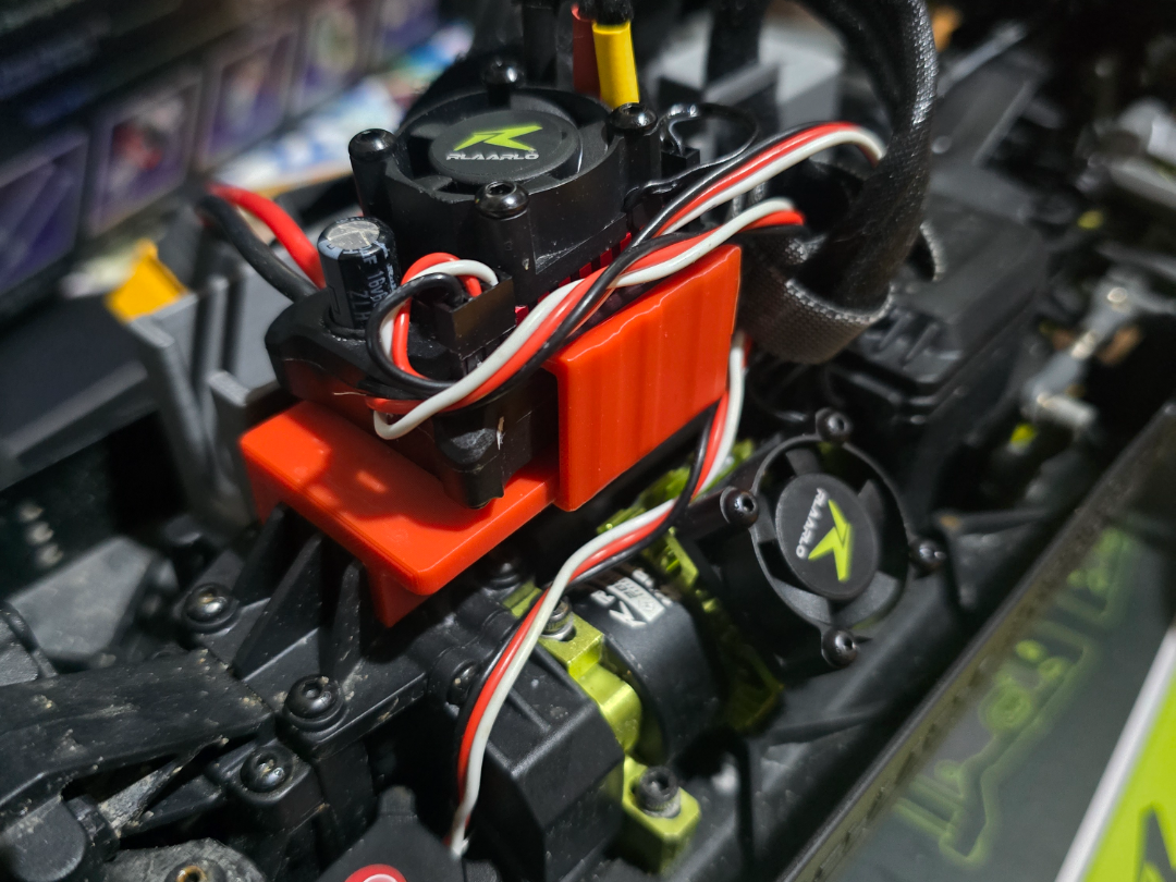 Rlaarlo ESC Relocation Mount - Stock ESC