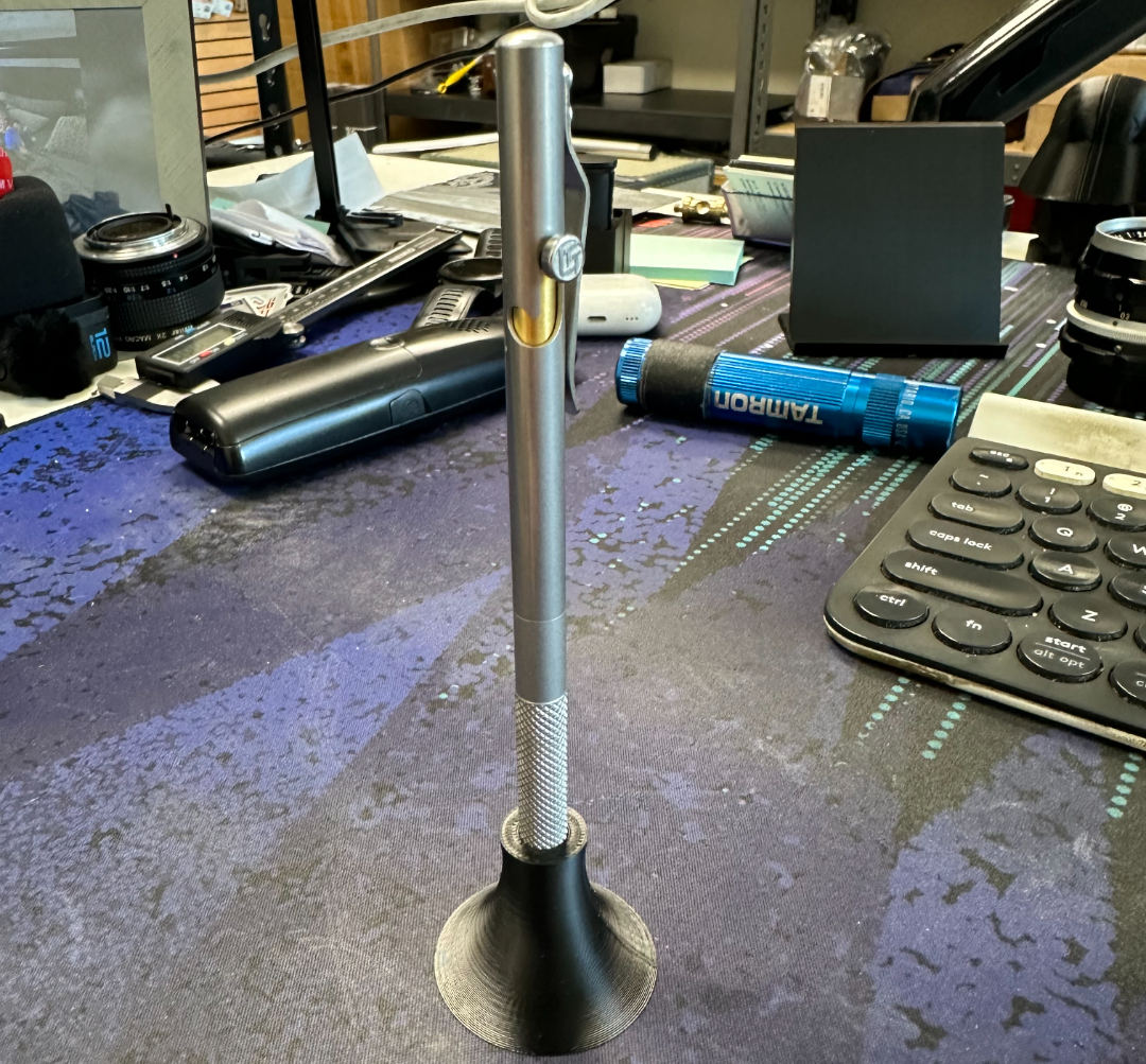 LTT Scribedriver Pen Stand