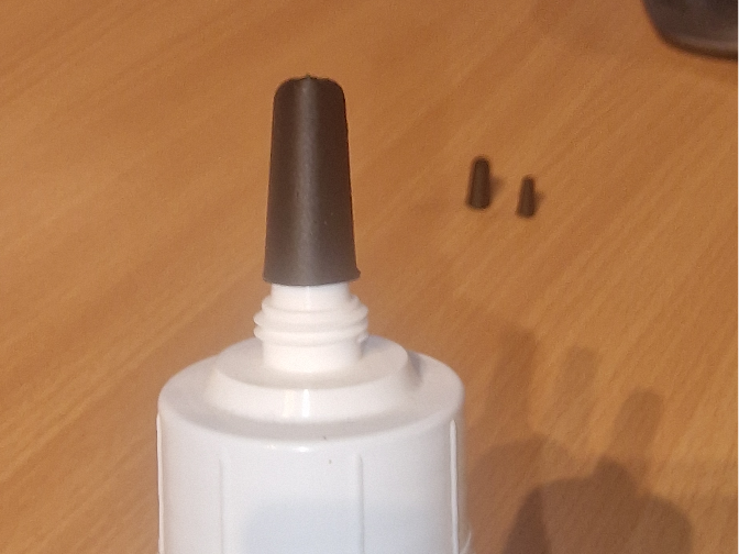 Notfall Verschlusskappen (für Kleber ect.)