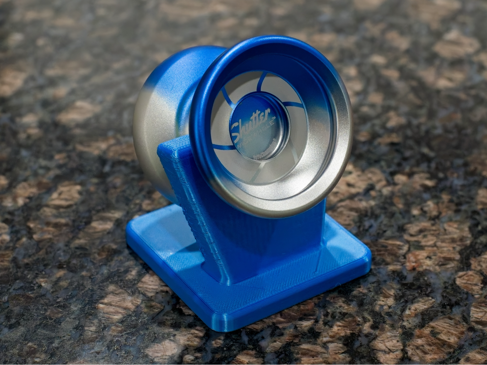 Victory YoYo Holder