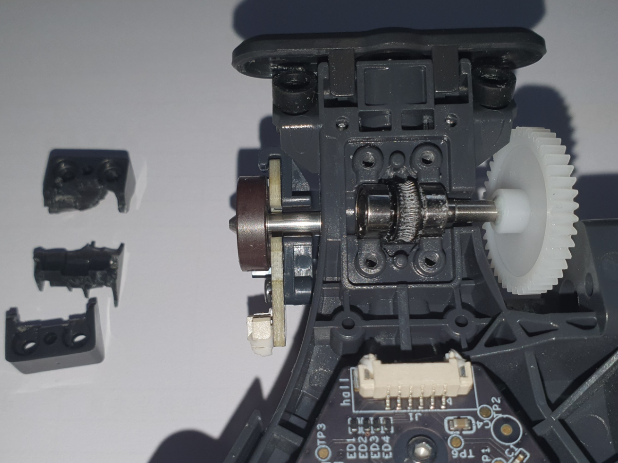 Bambulab AMS internal hub motor mount replacement