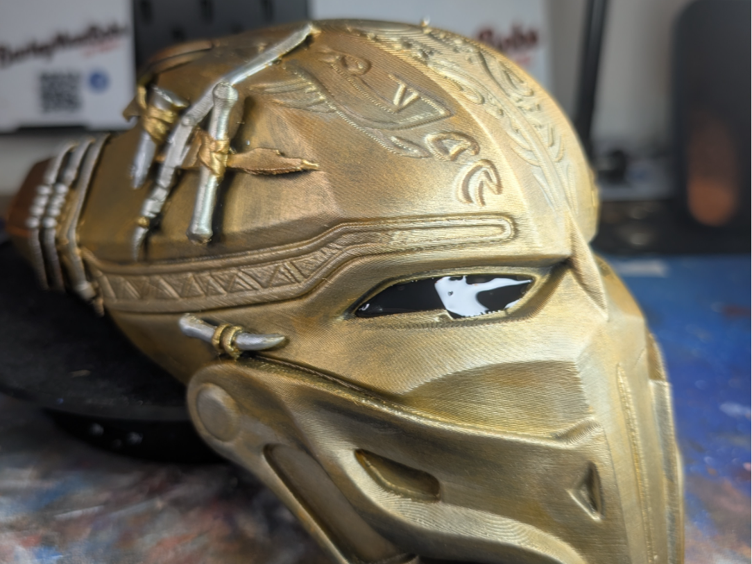 Predator helmet