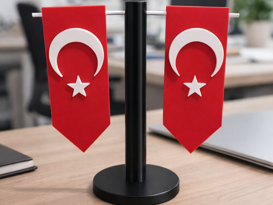 Masaüstü Standlı Türk Bayrağı Dekoru - Hızlı Baskı