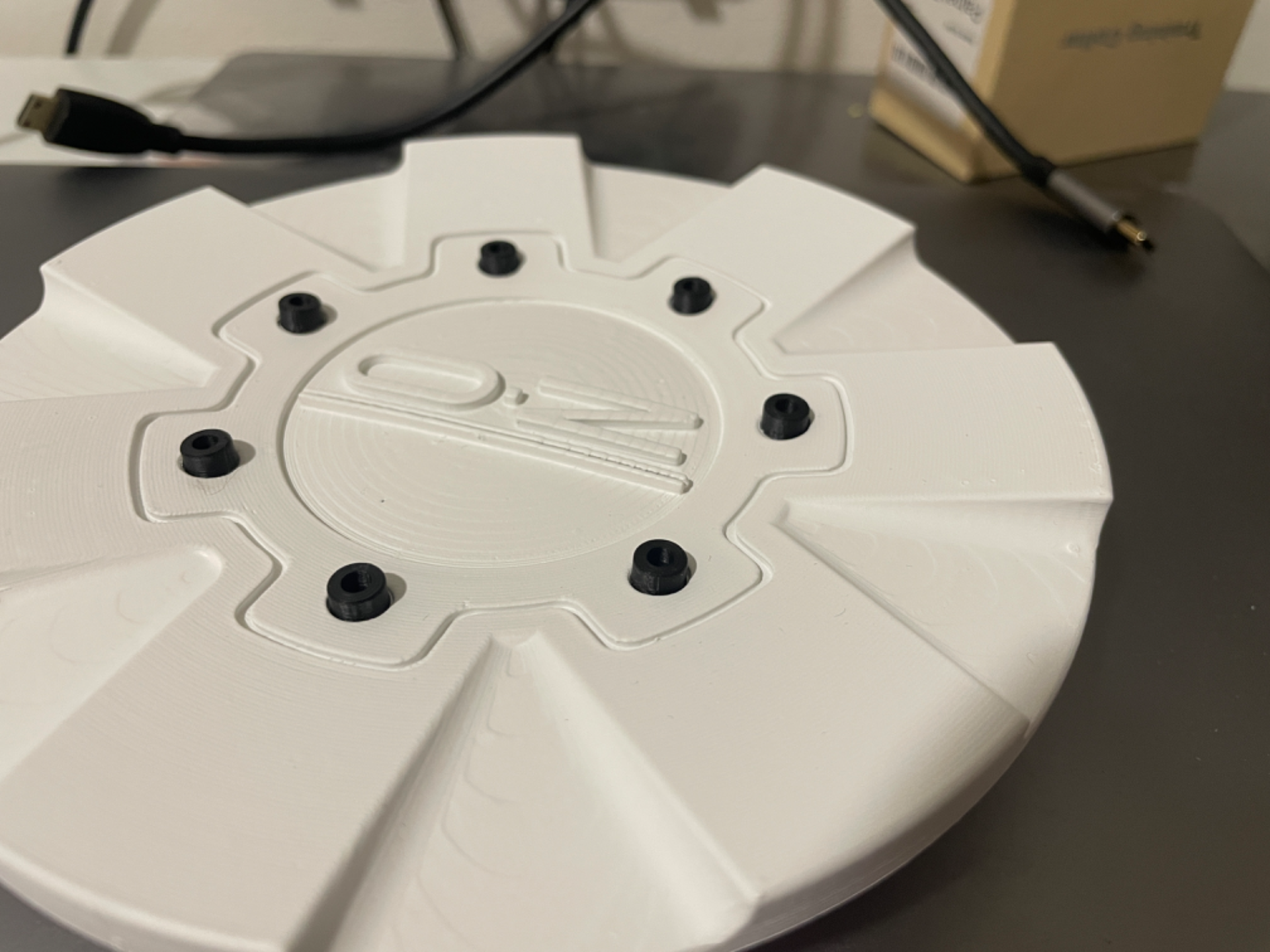 OZ Titan wheel cover