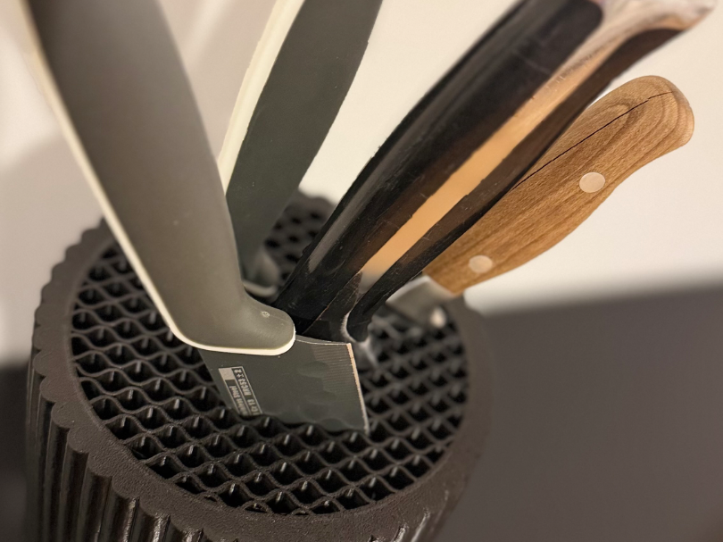 Knife block